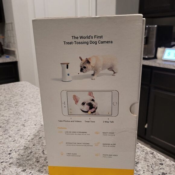 Furbo Dog Camera Treat Tossing, 1080P 2.4G Wifi only 2-Way Audio White - Picture 2 of 6